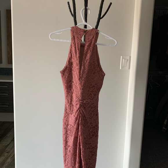 Le Chateau Pink Lace Dress - Picture 3 of 4